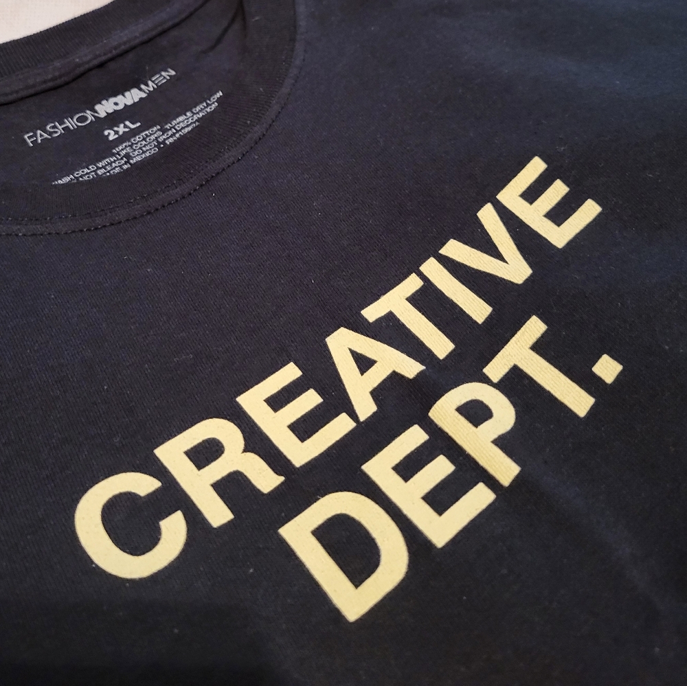 Fashion Nova Black and Tan Graphic Tee